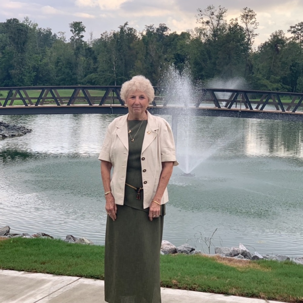 Meet your Posher, Tiny